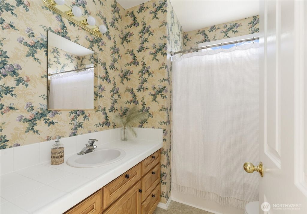 listing image 9360164287240936876