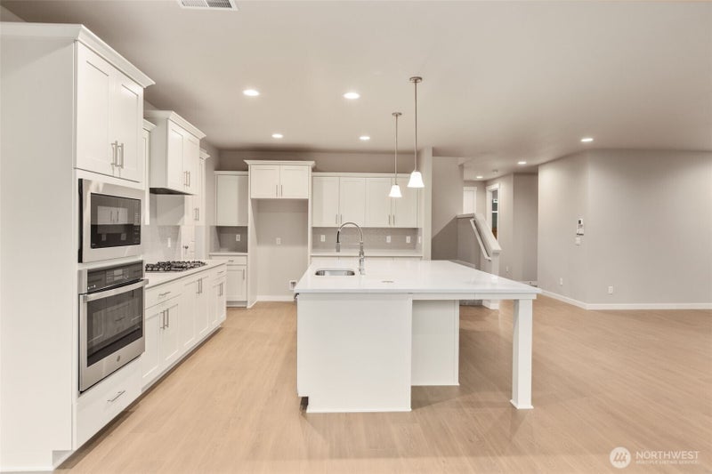 20333 146th Street Ct E 747