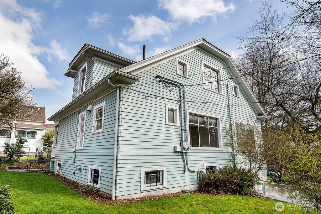 Photo of 539 26th Avenue S, Seattle, WA 98144 (MLS # 2349884)