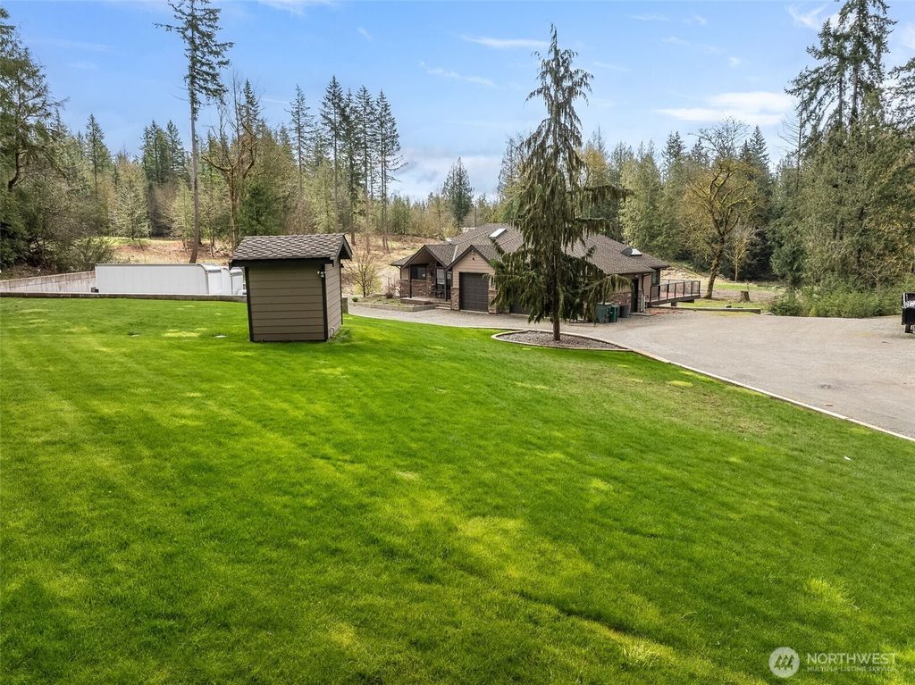 Photo of 37122 237th Place SE, Enumclaw, WA 98022 (MLS # 2303986)