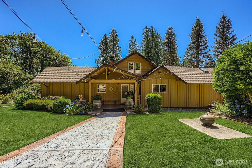 Photo of 36208 SE 46th Street, Fall City, WA 98024 (MLS # 2509982)