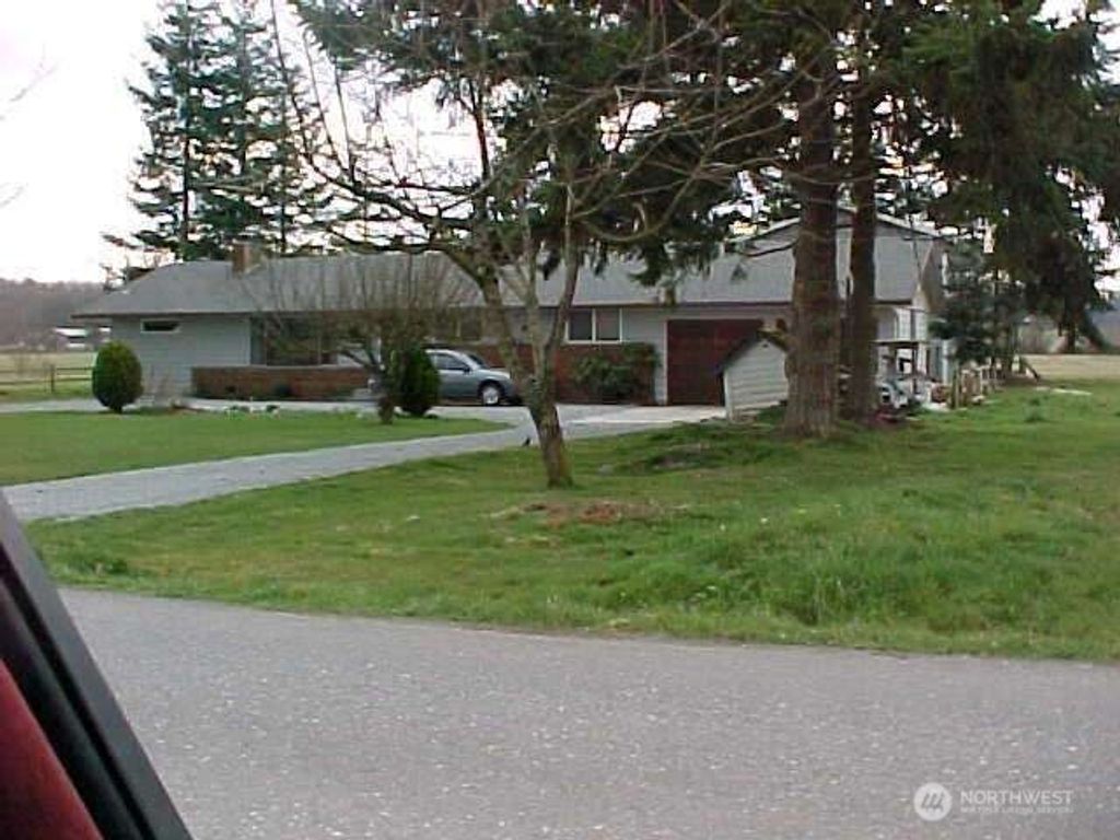 Photo of 32606 68th Avenue NW, Stanwood, WA 98292 (MLS # 2404772)