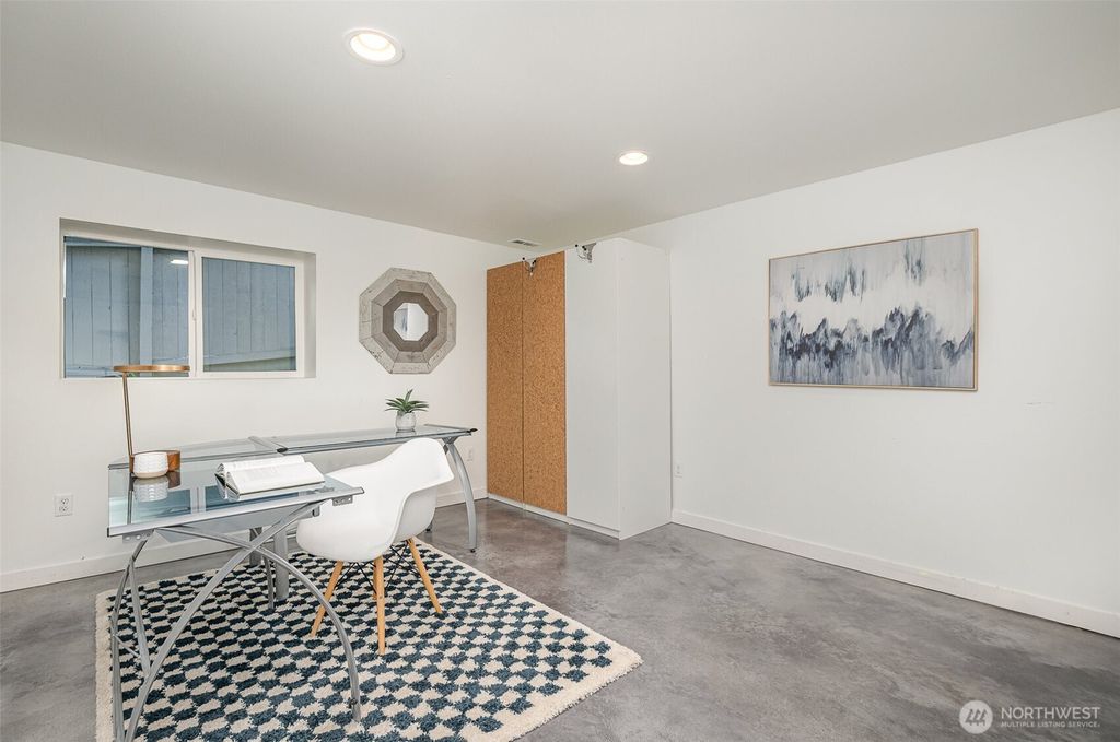 listing image 9360217424081341086