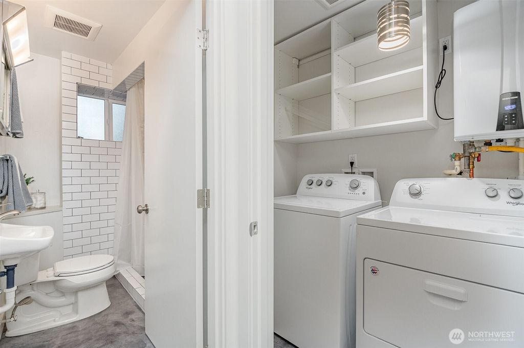 listing image 9362167157645310816