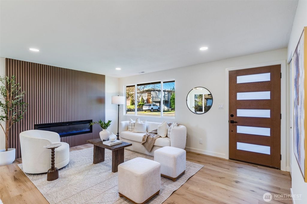 Photo of 34020 39th Avenue S, Auburn, WA 98001 (MLS # 2479070)