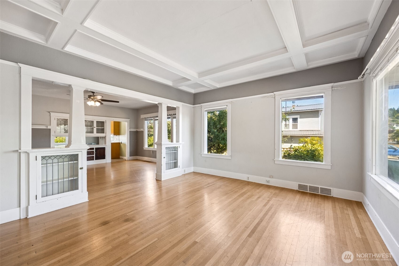 668 NW Folsom Street