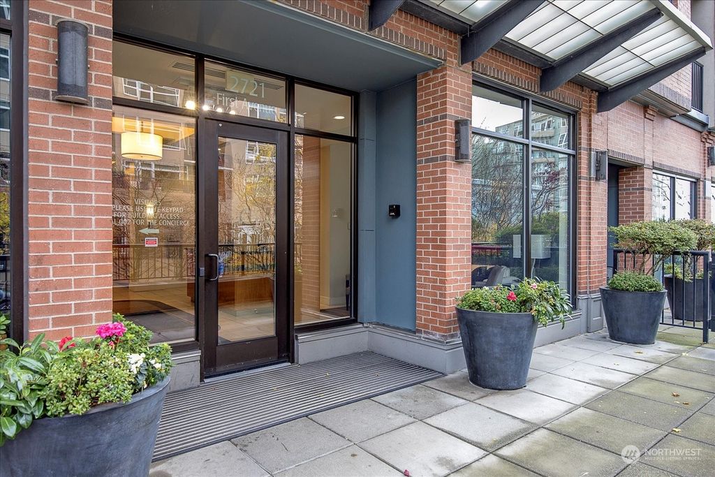 Photo of 2721 1st Avenue #902, Seattle, WA 98121 (MLS # 2183438)