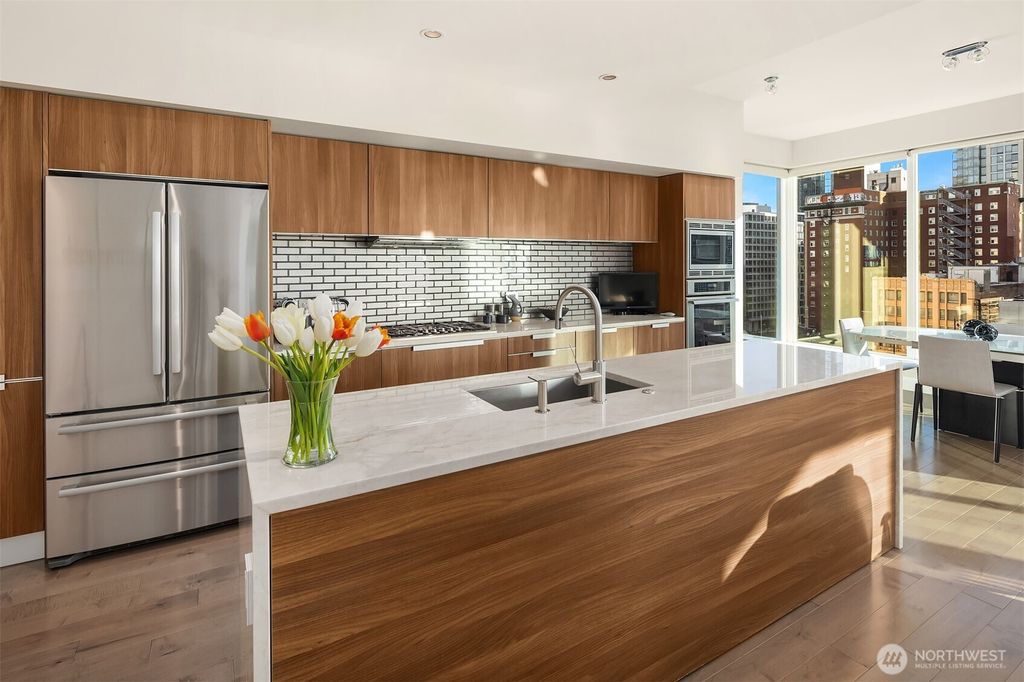Photo of 1920 4th Avenue #1002, Seattle, WA 98101 (MLS # 2522122)