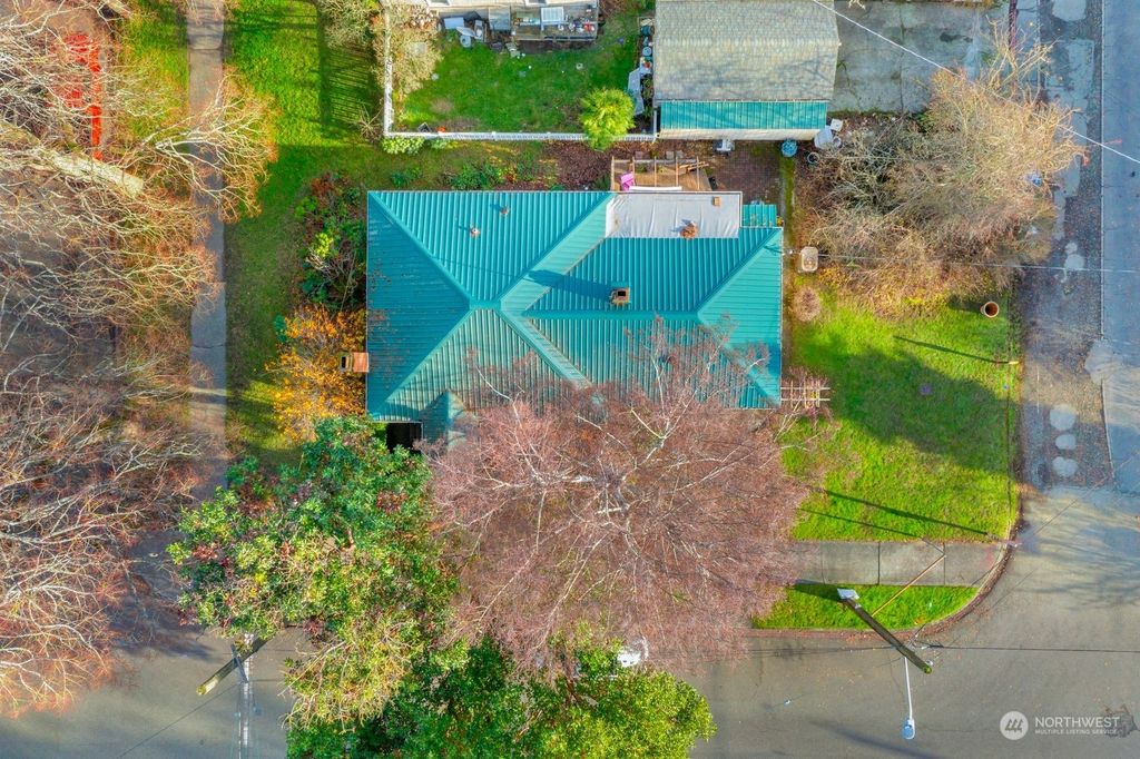 Photo of 2580 7th Avenue W, Seattle, WA 98119 (MLS # 2184031)