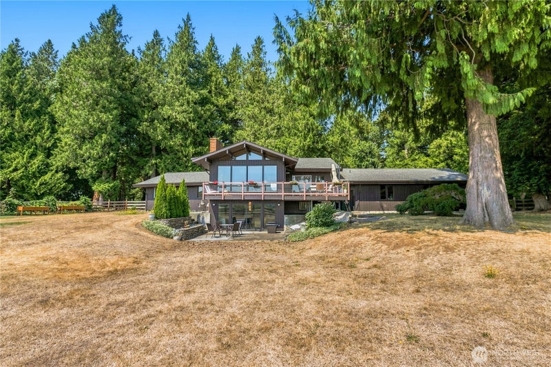 831 E Wiser Lake Road