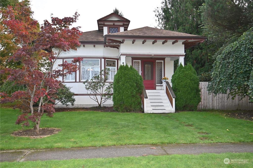 Photo of 216 Date Street, Sultan, WA 98294 (MLS # 2306648)