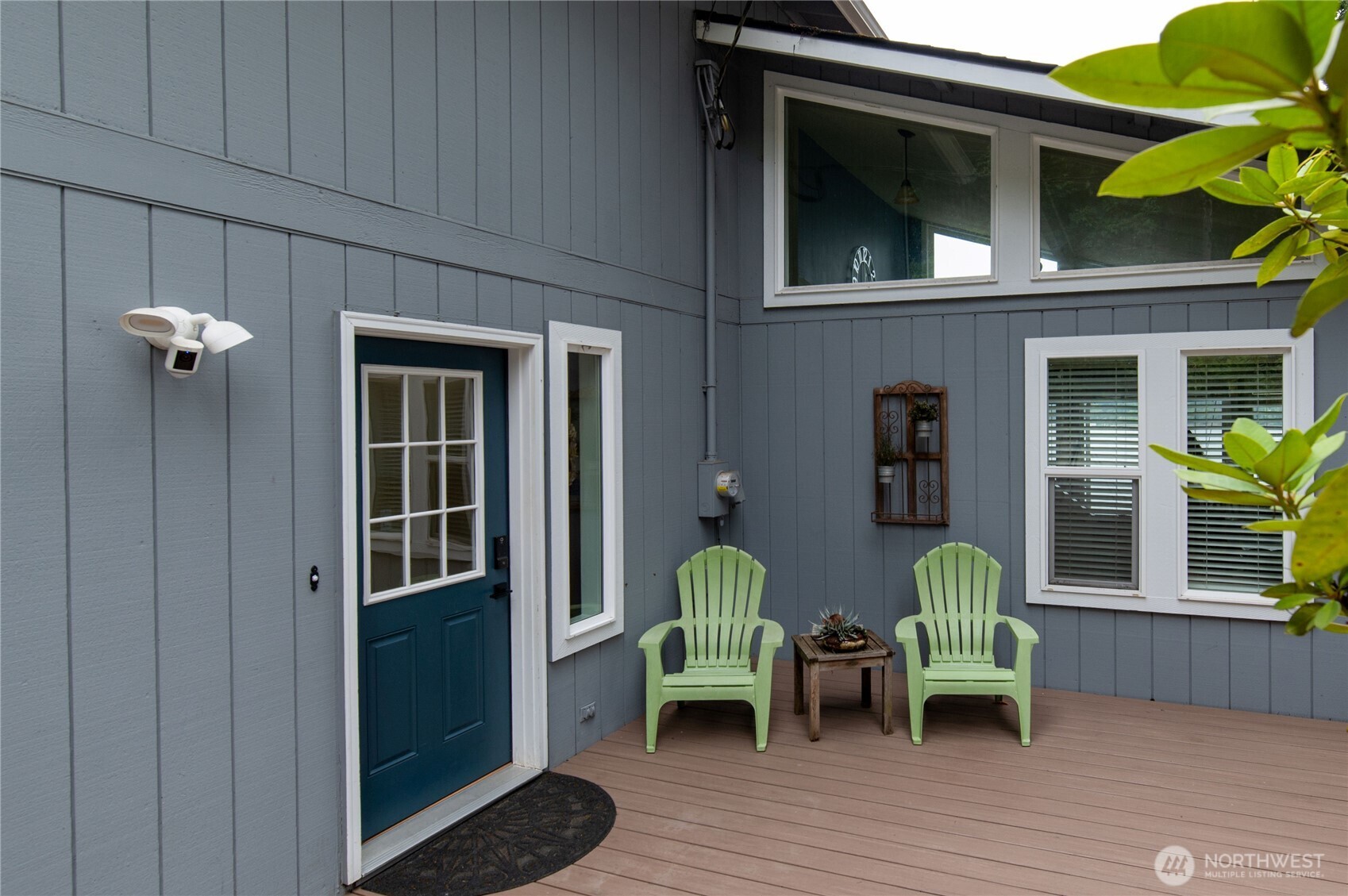 211 E Shoreline Lane