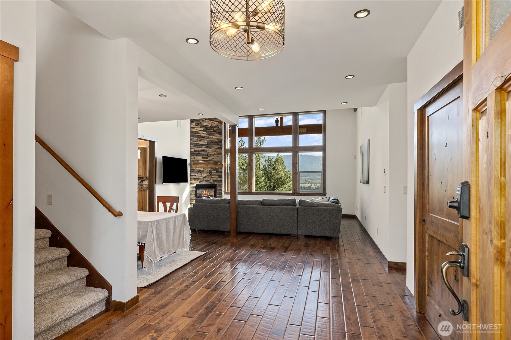 80 Meadow Ridge Drive