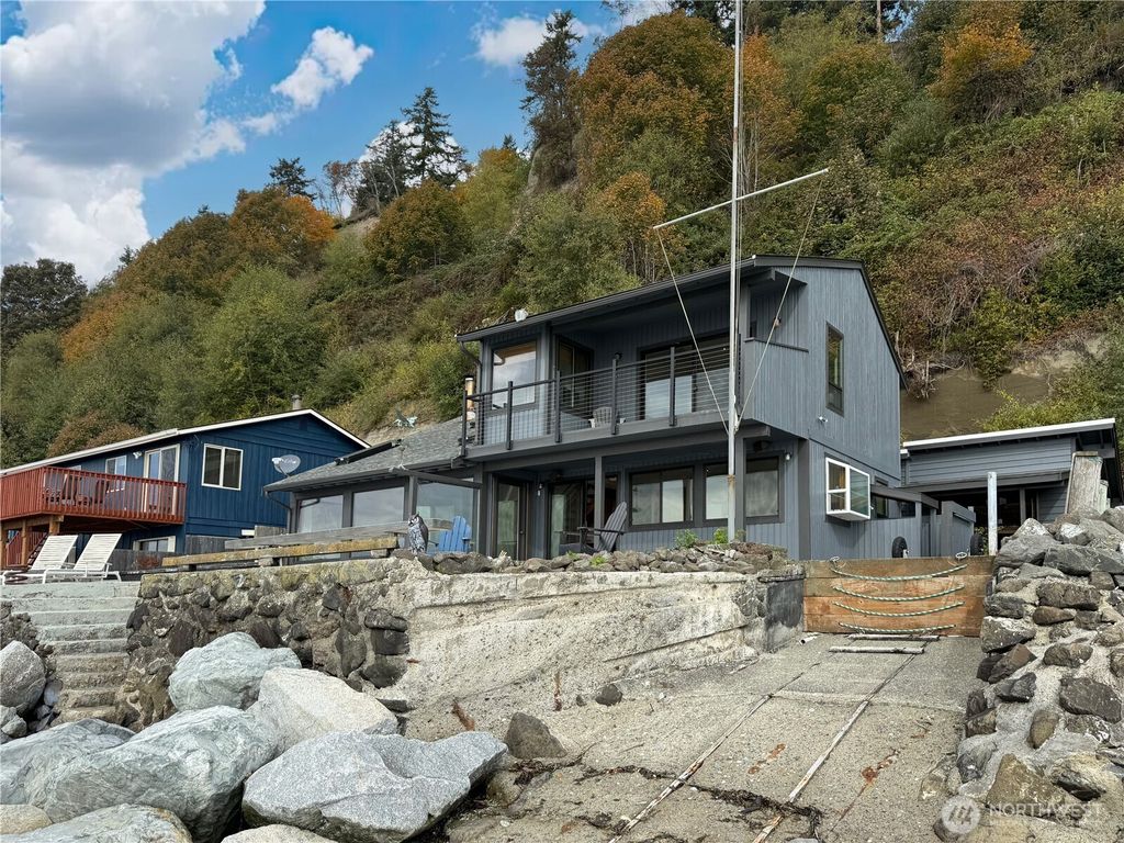 Photo of 11 H South Beach, Hat Island, WA 98206 (MLS # 2443625)