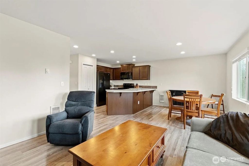 Photo of 1932 76th Ave SE Ave, Lake Stevens, WA 98258 (MLS # 2461376)