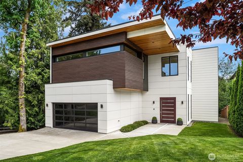 Photo of 9622 Slater Avenue NE, Kirkland, WA 98033 (MLS # 2510097)