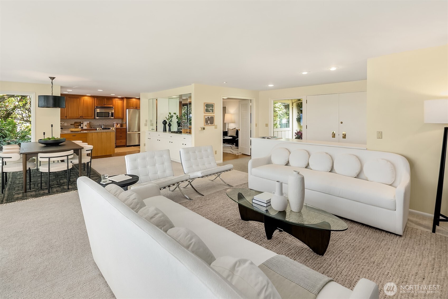 Seattle, Washington, 98105, United States, 3 Bedrooms Bedrooms, ,4 BathroomsBathrooms,Residential,Active,2025645