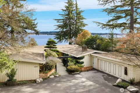 Photo of 6555 NE Windermere Road, Seattle, WA 98105 (MLS # 2490731)