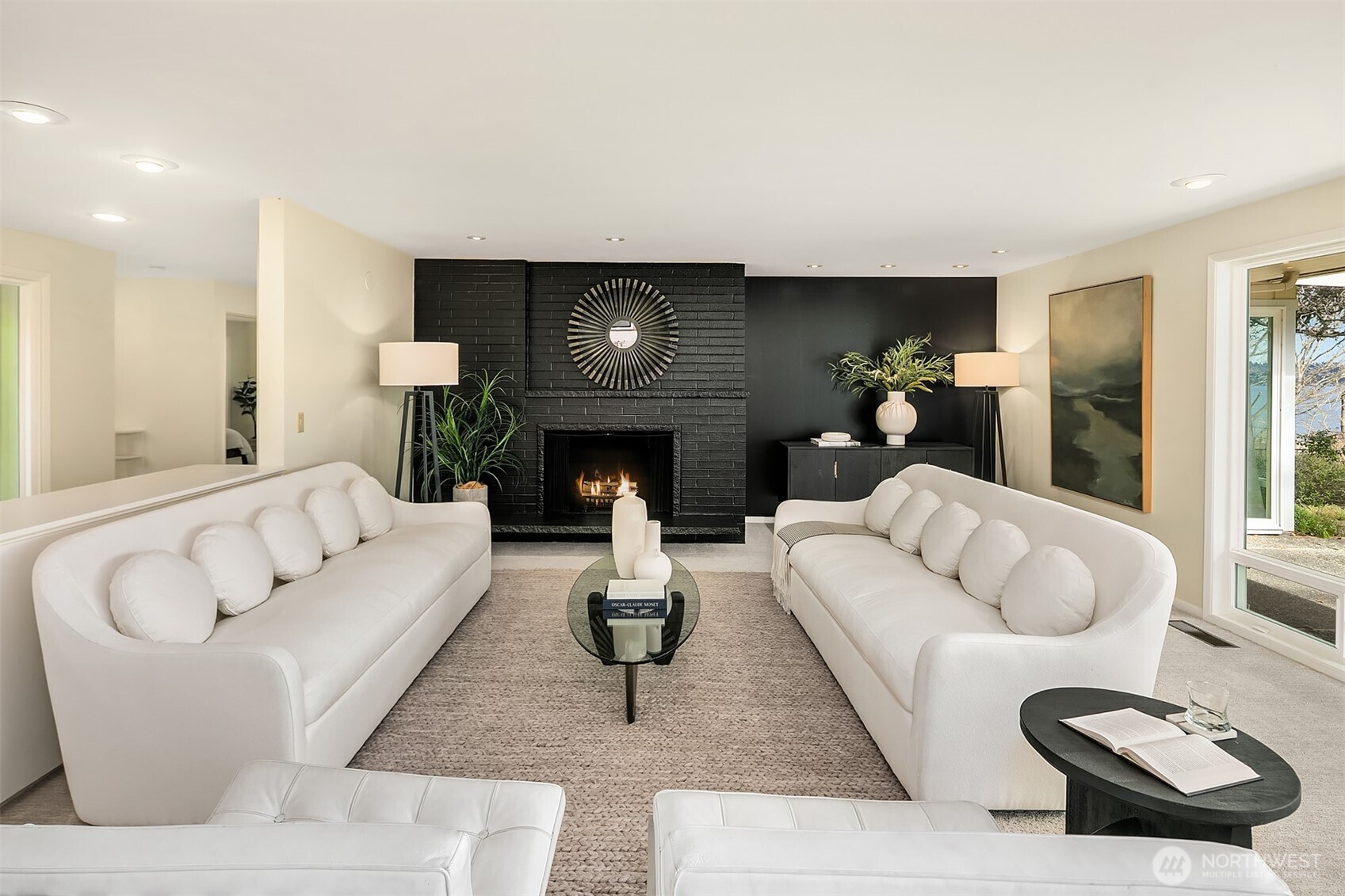 Seattle, Washington, 98105, United States, 3 Bedrooms Bedrooms, ,4 BathroomsBathrooms,Residential,Active,2025645