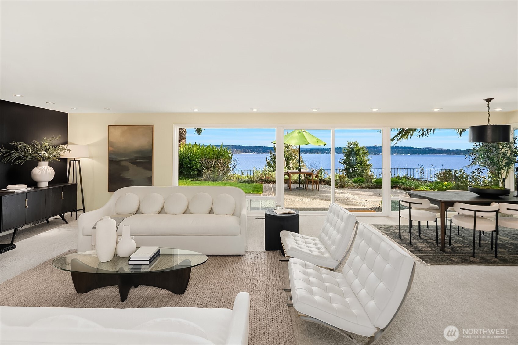 Seattle, Washington, 98105, United States, 3 Bedrooms Bedrooms, ,4 BathroomsBathrooms,Residential,Active,2025645
