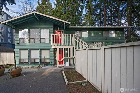 Photo of 1614 NE 199th Court, Shoreline, WA 98155 (MLS # 2471802)