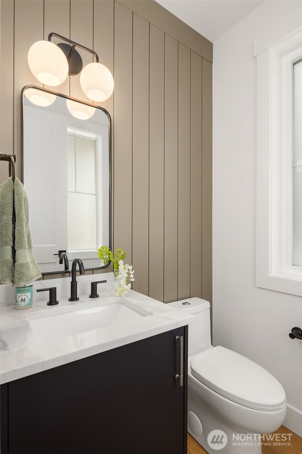 Photo of 13123 NE 87th Lane, Kirkland, WA 98033 (MLS # 2500169)