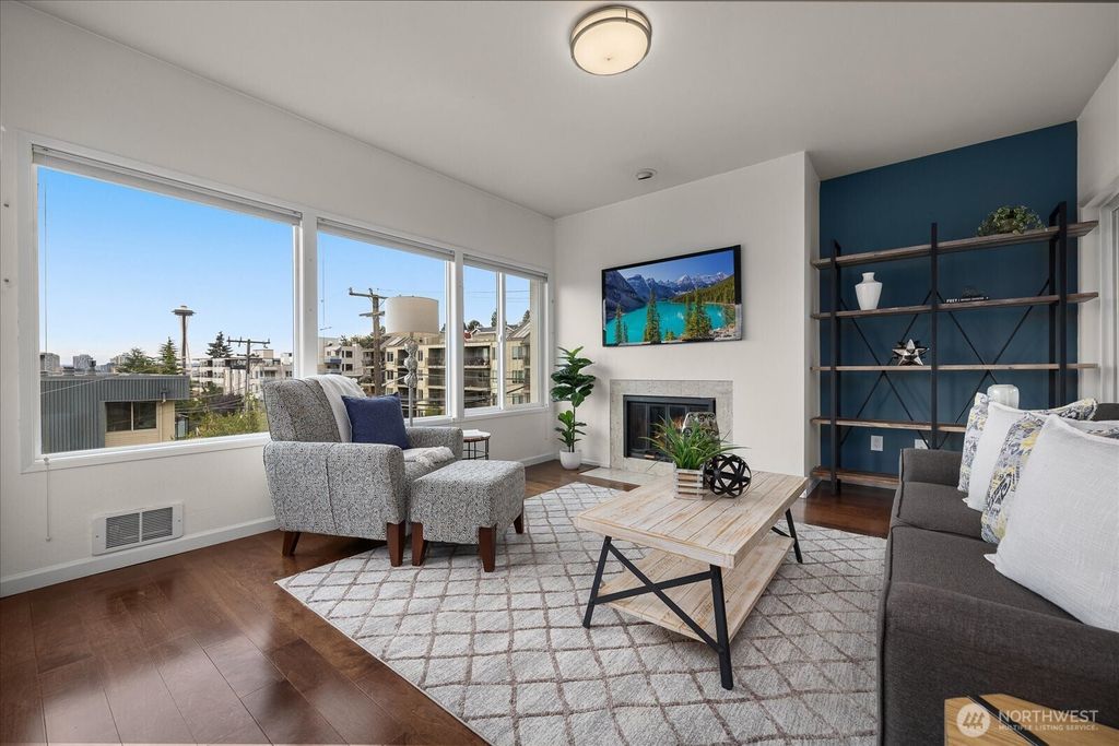 Photo of 1400 Taylor Avenue N #405, Seattle, WA 98109 (MLS # 2336559)
