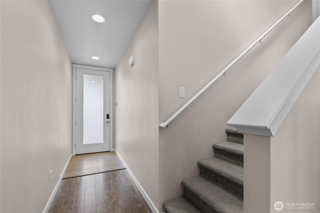 Photo of 517 Spring Vista Place, Bellingham, WA 98226 (MLS # 2508042)