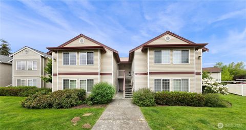 Photo of 633 W Horton Way #221, Bellingham, WA 98226 (MLS # 2526067)