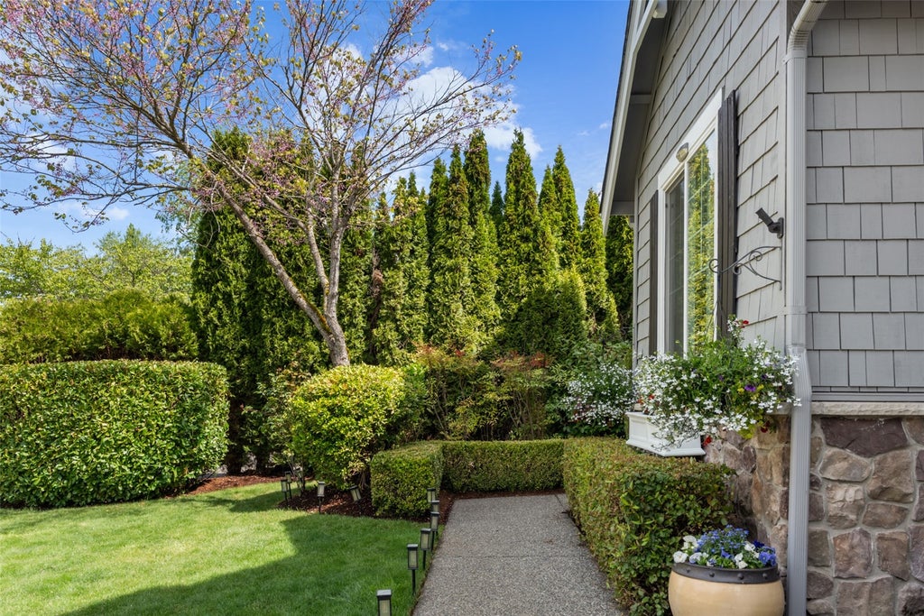 Photo of 16627 37th Drive SE, Bothell, WA 98012 (MLS # 2571192)