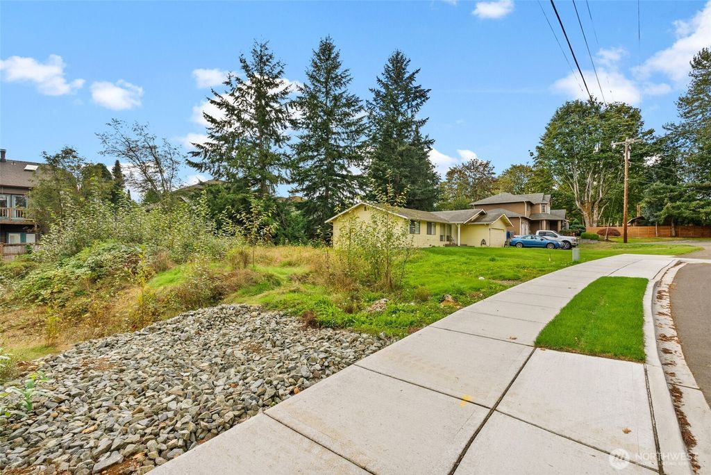 Photo of 0 xxx se 218th Place, Kent, WA 98031 (MLS # 2353855)