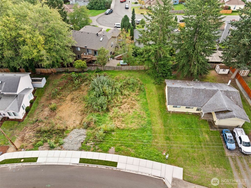 Photo of 0 xxx se 218th Place, Kent, WA 98031 (MLS # 2353855)