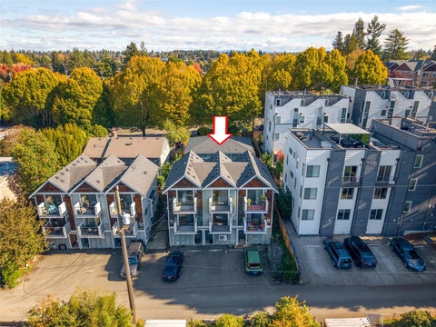 Photo of 9243 35th Ave AVE SW #B, Seattle, WA 98126 (MLS # 2595295)