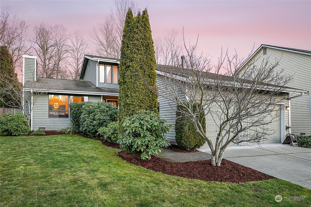 Photo of 23405 12th Place W, Bothell, WA 98021 (MLS # 2034504)