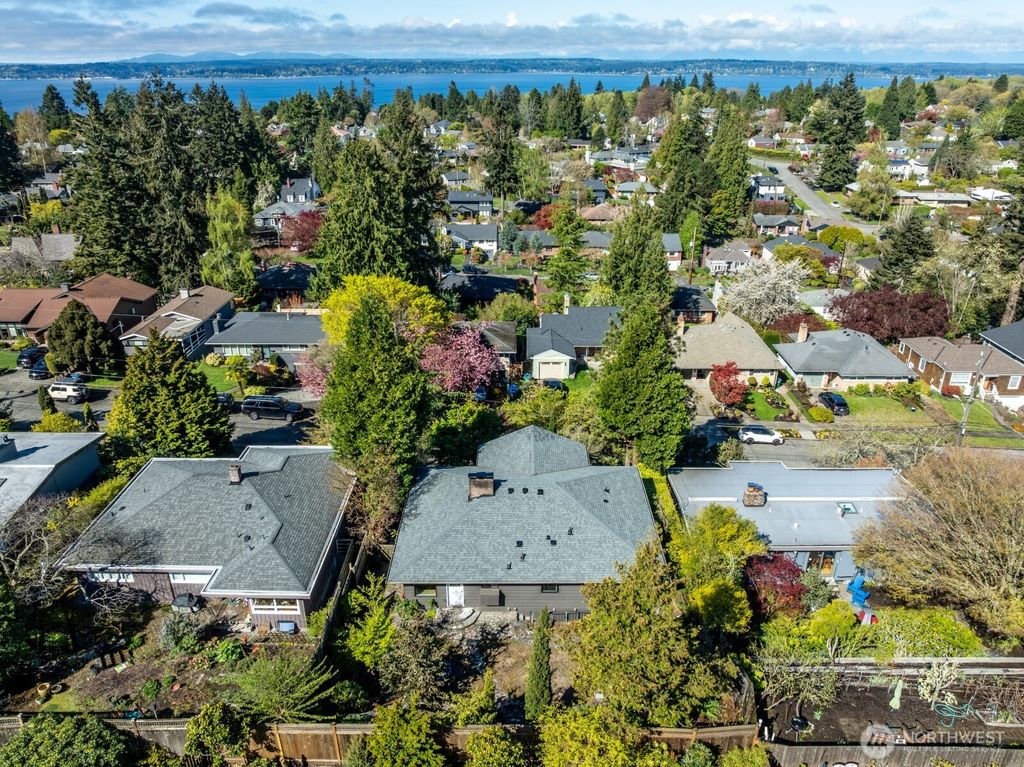 Photo of 3430 39th Avenue W, Seattle, WA 98199 (MLS # 2513415)