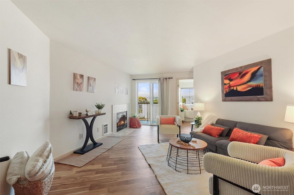 Photo of 3045 20th Avenue W #405, Seattle, WA 98199 (MLS # 2361391)