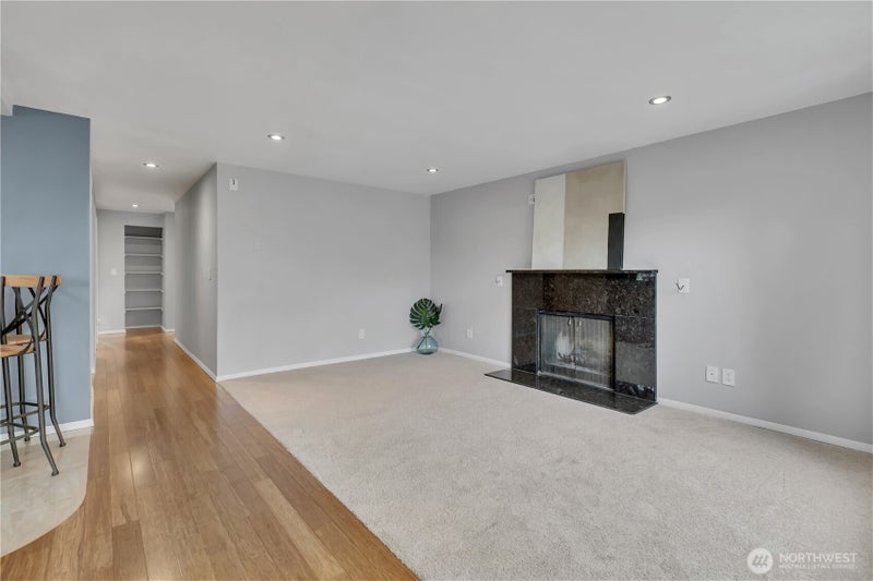 13033 31st Ave NE