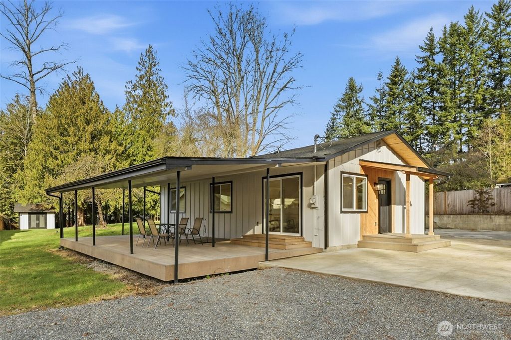 Photo of 24212 SE 223rd Street, Maple Valley, WA 98038 (MLS # 2477016)