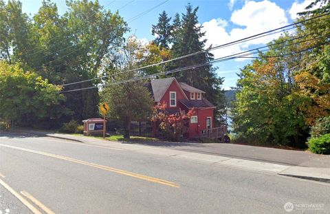 19531 Front Street NE Poulsbo WA 98370