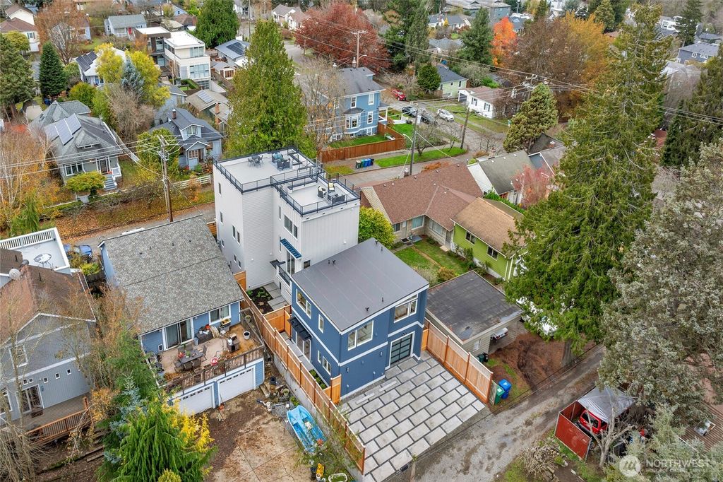 Photo of 4048 32nd Avenue W #B, Seattle, WA 98199 (MLS # 2489540)