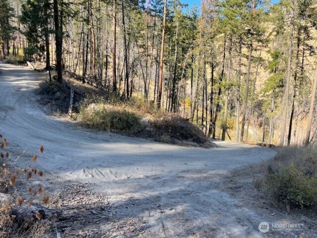 Photo of 1 C S. Lakeshore Rd., Chelan, WA 98816 (MLS # 2480868)