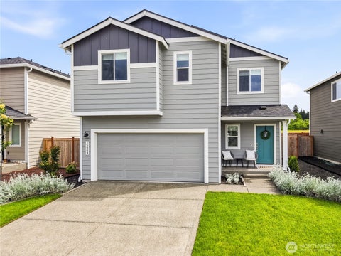 Photo of 15069 Iverson Loop SE, Yelm, WA 98597 (MLS # 2538343)