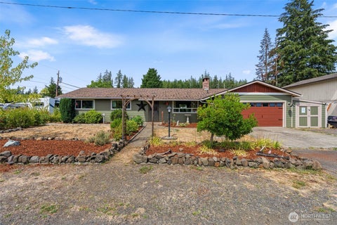 Photo of 726 Sidney Street, Shelton, WA 98584 (MLS # 2564907)