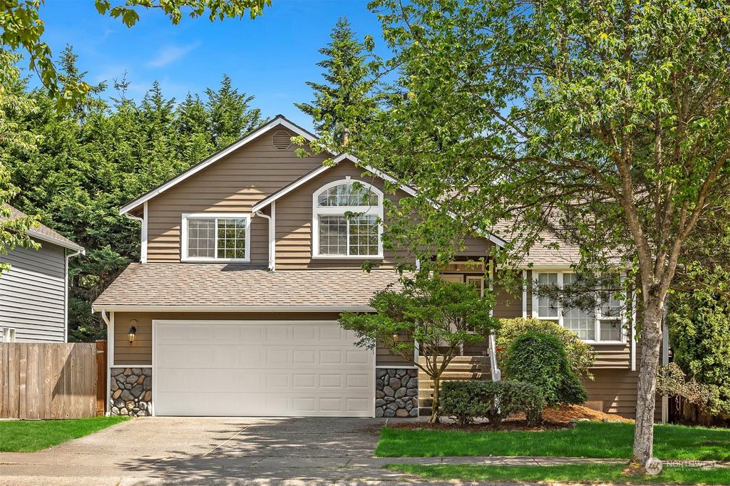 Photo of 15305 34th Drive SE, Mill Creek, WA 98012 (MLS # 2127978)