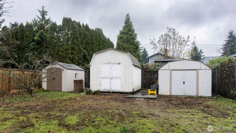928 N 98th Street