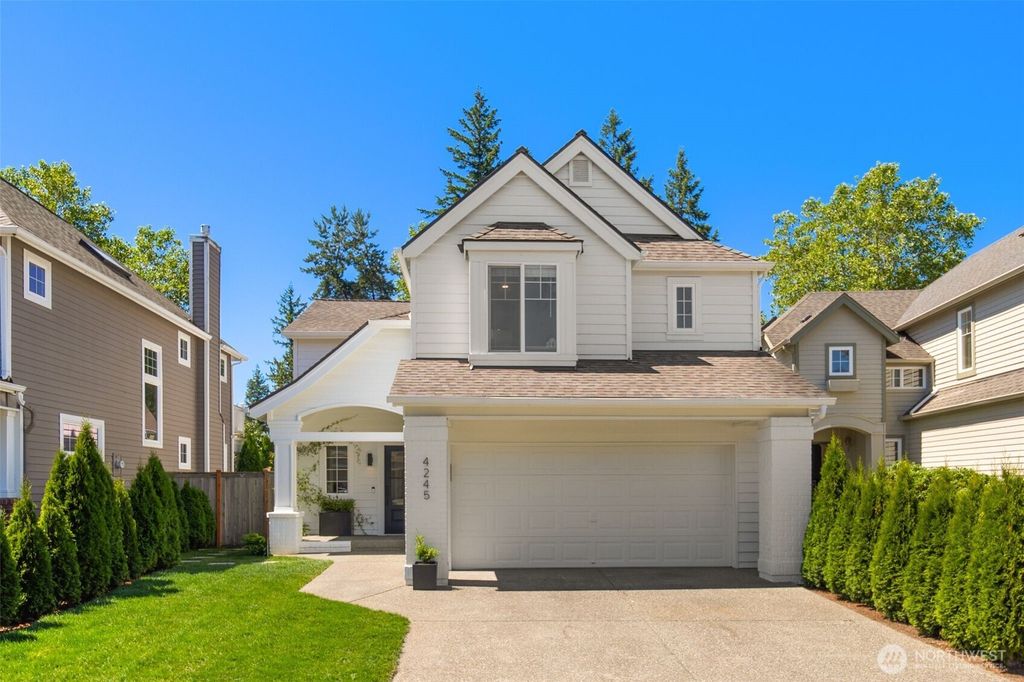 Photo of 4245 249th Court SE, Sammamish, WA 98029 (MLS # 2402348)