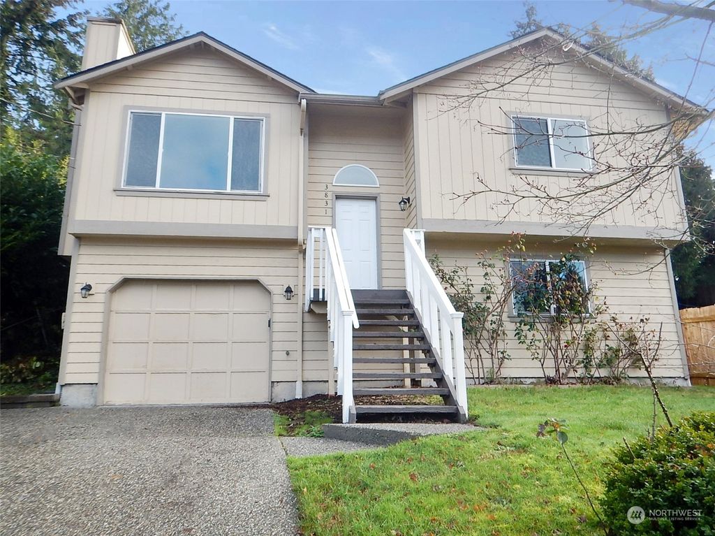 Photo of 3831 Grand Avenue, Everett, WA 98201 (MLS # 2318180)