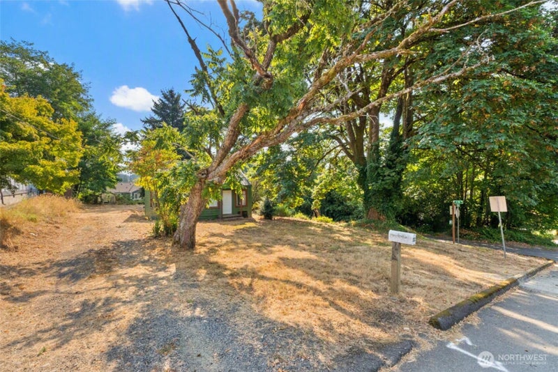 722 S 4th Avenue SW