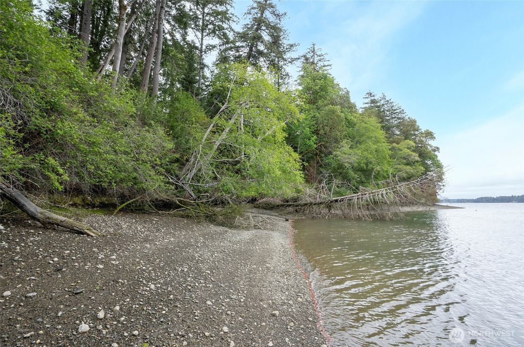 Photo of 407 SE Allen Rd RD, Shelton, WA 98584 (MLS # 2524831)