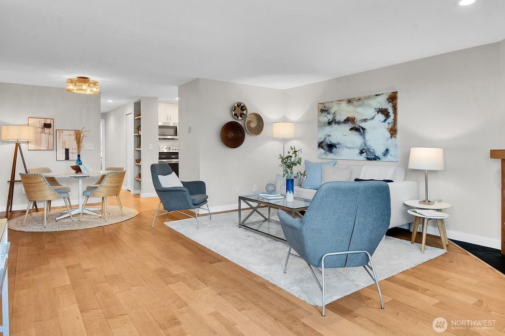 Photo of 2350 10th Avenue E #111, Seattle, WA 98102 (MLS # 2496830)